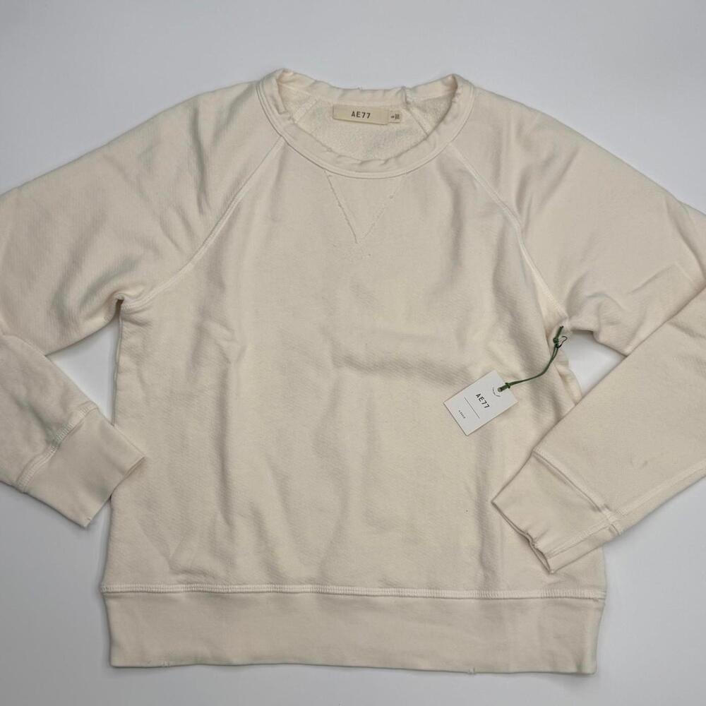 American Eagle AE77 Crew Neck with Light Distressing